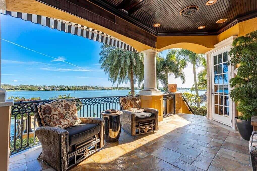 Custom Home Builder by Down Under Construction Services