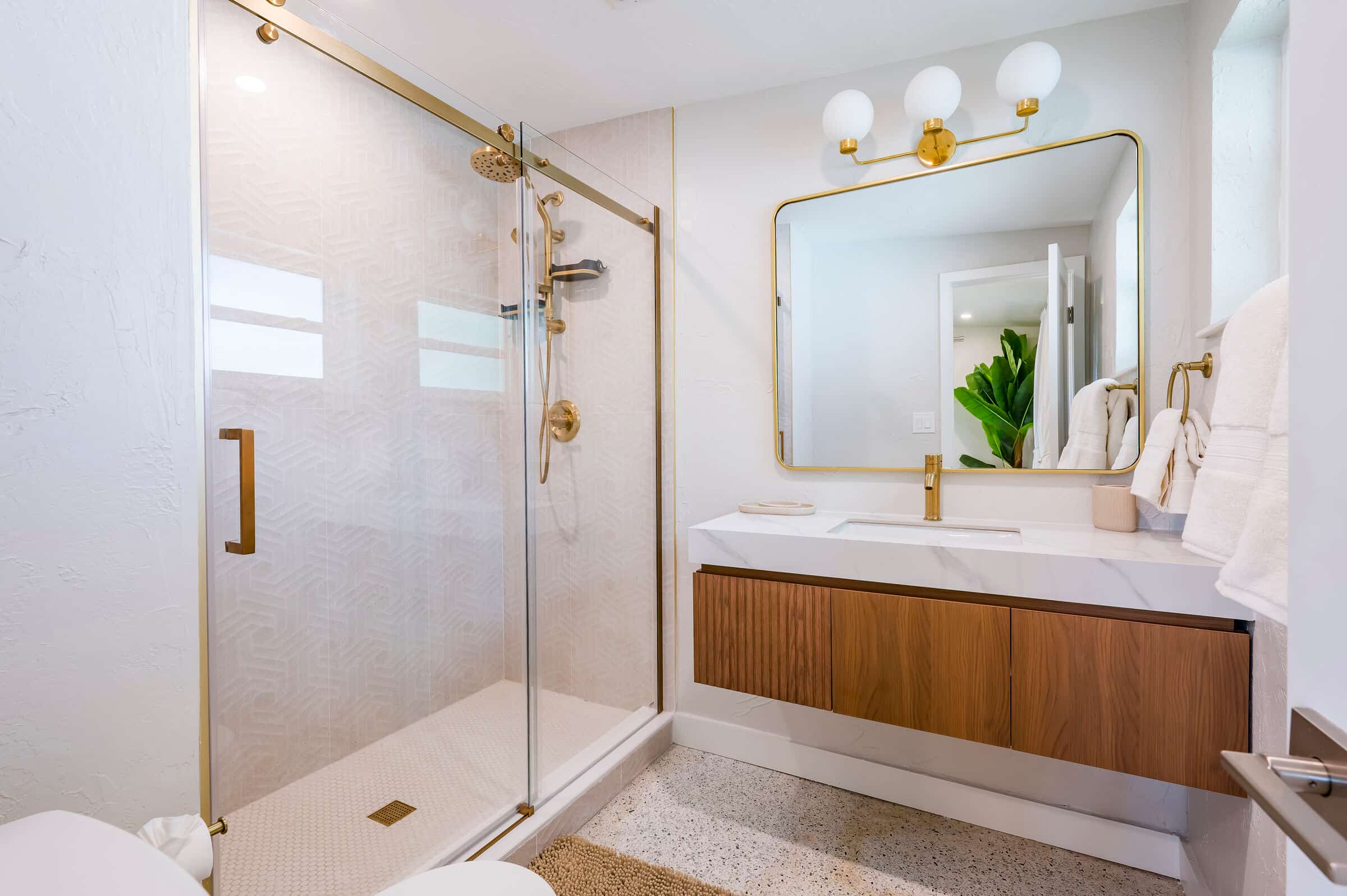 Bathrooms & Bedrooms in completed Seminole home
