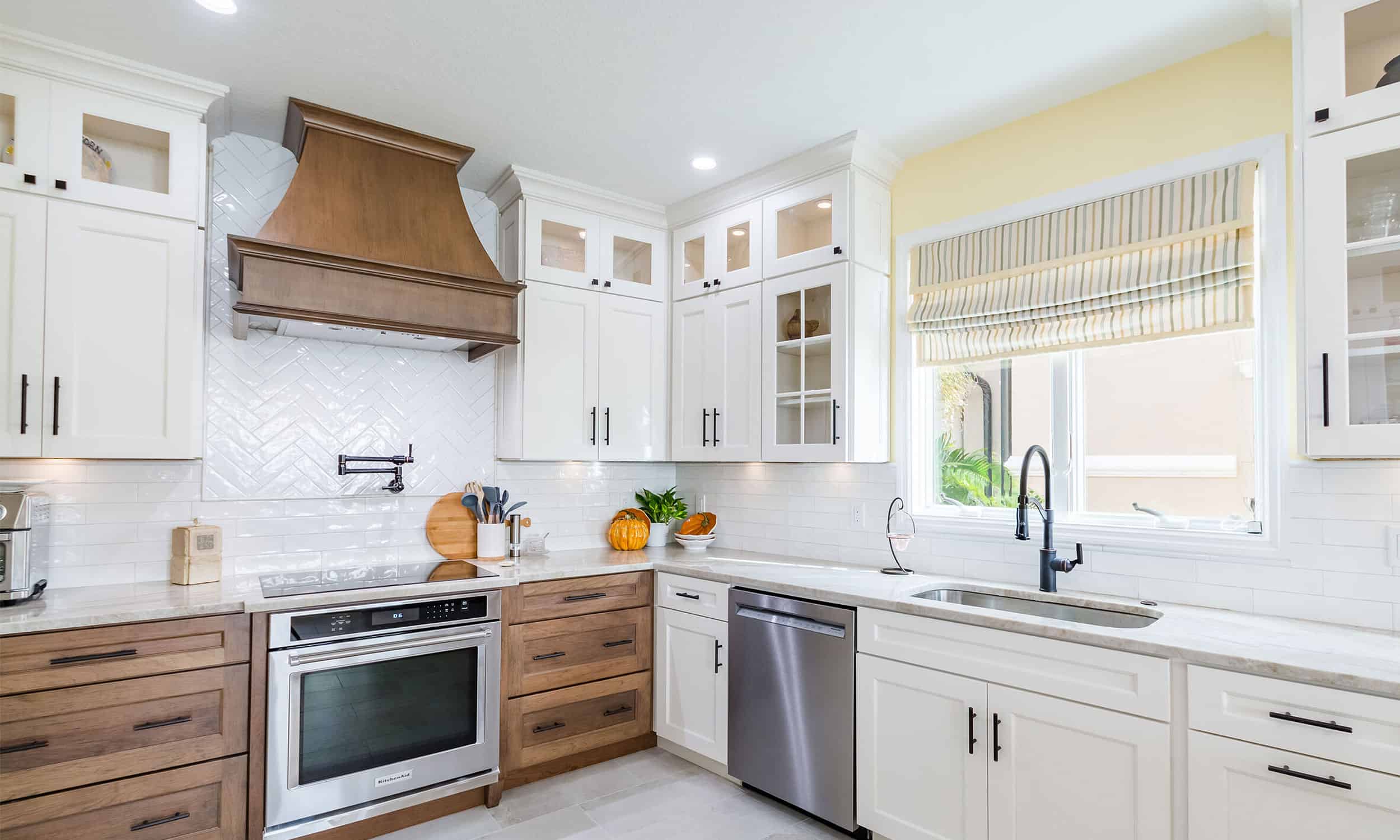 Kitchen Remodel in St Petersburg with 2-toned cabinets